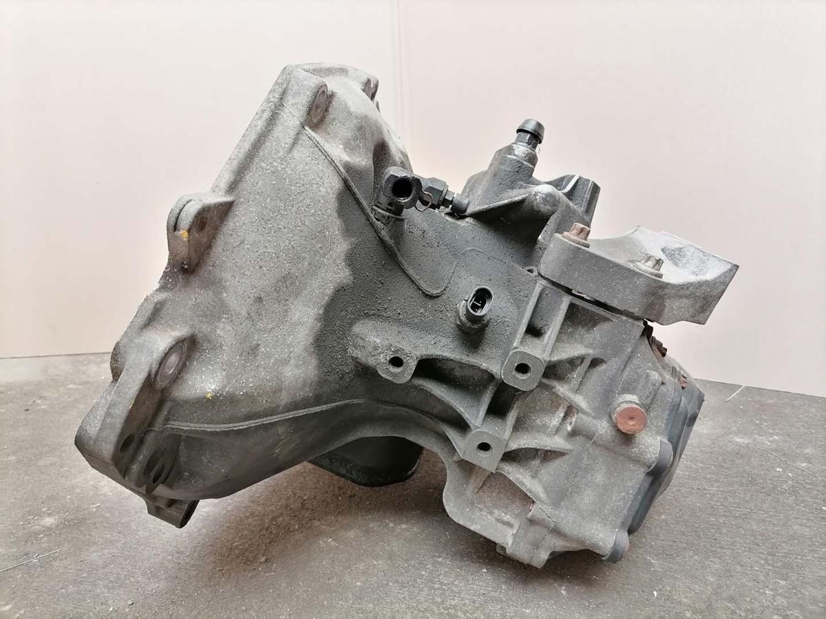 Opel Corsa D original ML5 5 Gang Schaltgetriebe 1.2 51kw BJ11